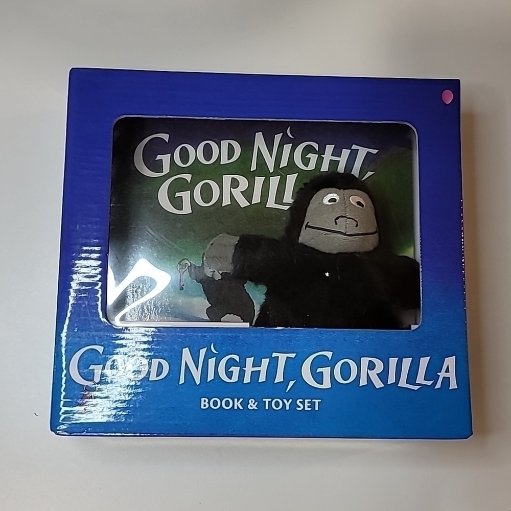 NWT GOODNIGHT GORILLA Book and Toy Set